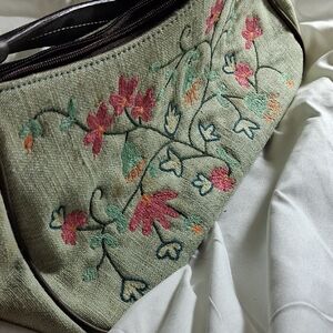Liz Claiborne Floral Embroidered Women's Bag